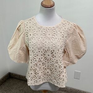 🌴 NWT AnnieWear Crochet Layover